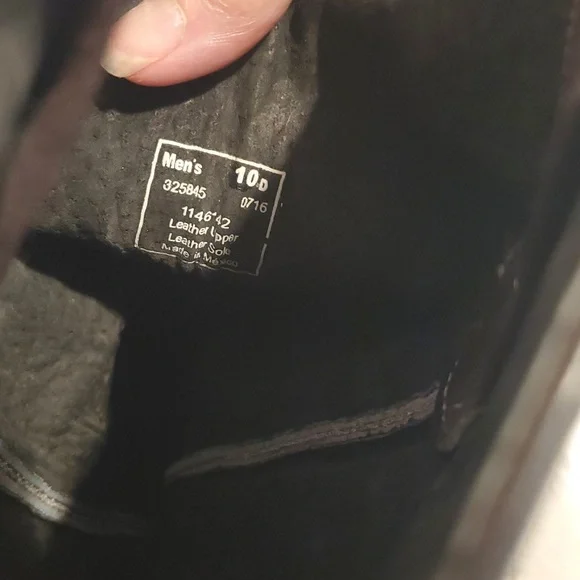 Cabela's Brown and Tan Men's Boots